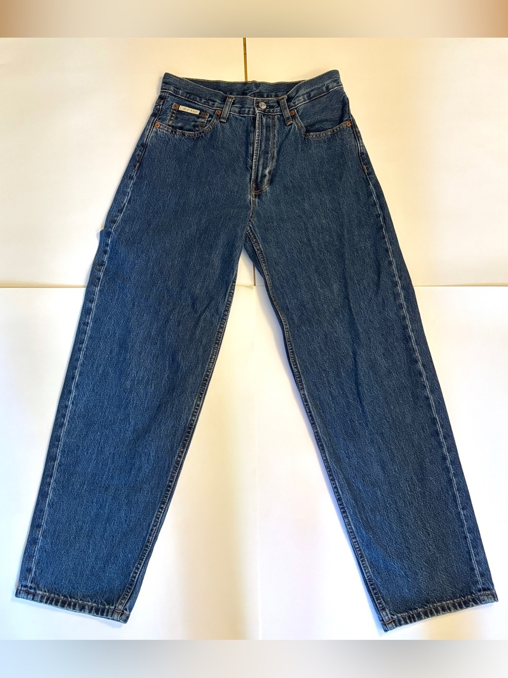 Calvin Klein Women's 90s loose jeans